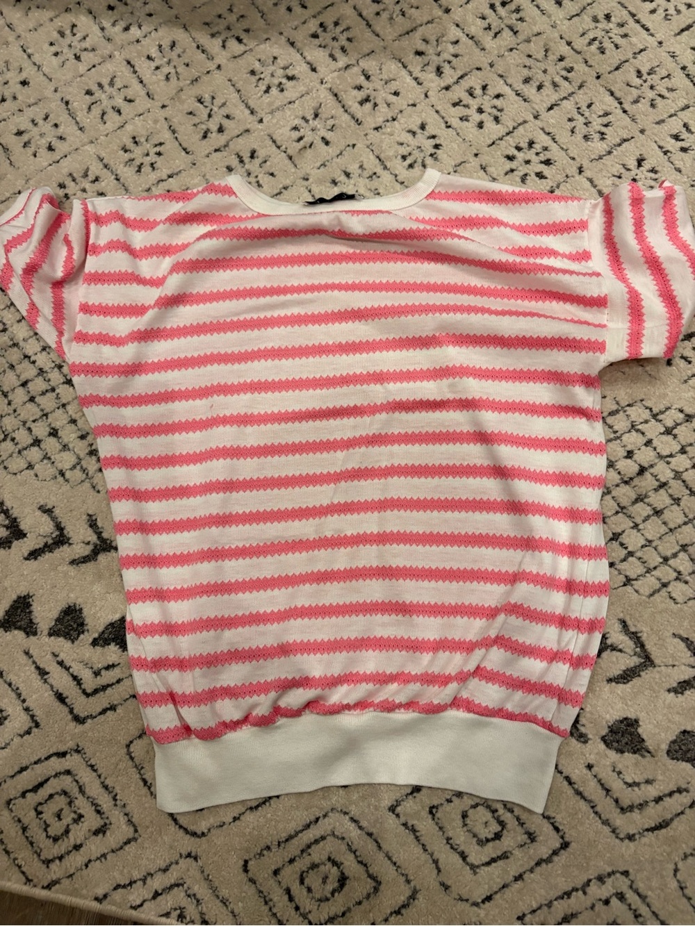Short Sleeve Crewneck Stripe Tee in Pink & White